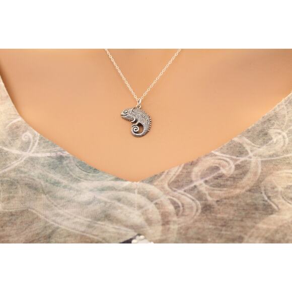 Sterling Silver Chameleon Charm Necklace, Silver Chameleon Pendant Necklace - Picture 2 of 4
